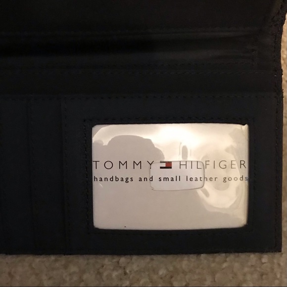 🆕🔥TOMMY HILFIGER(GENUINE LEATHER) CAMEL COLOR WALLET/SUPER SUPER CUTE&SOFT!!! - Picture 5 of 12